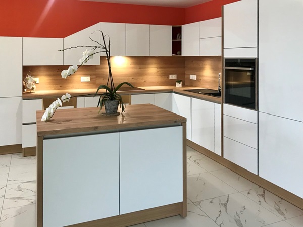 Cuisine équipée sur mesure Light Blanc Brillant