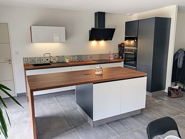 Cuisine équipée sur mesure Light Blanc Brillant & Trend Ombre Soft