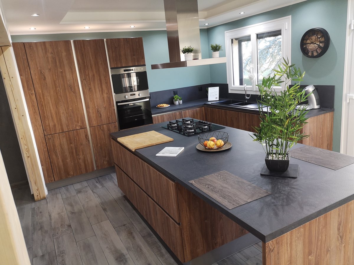 Cuisine bois et noir Osani Oak