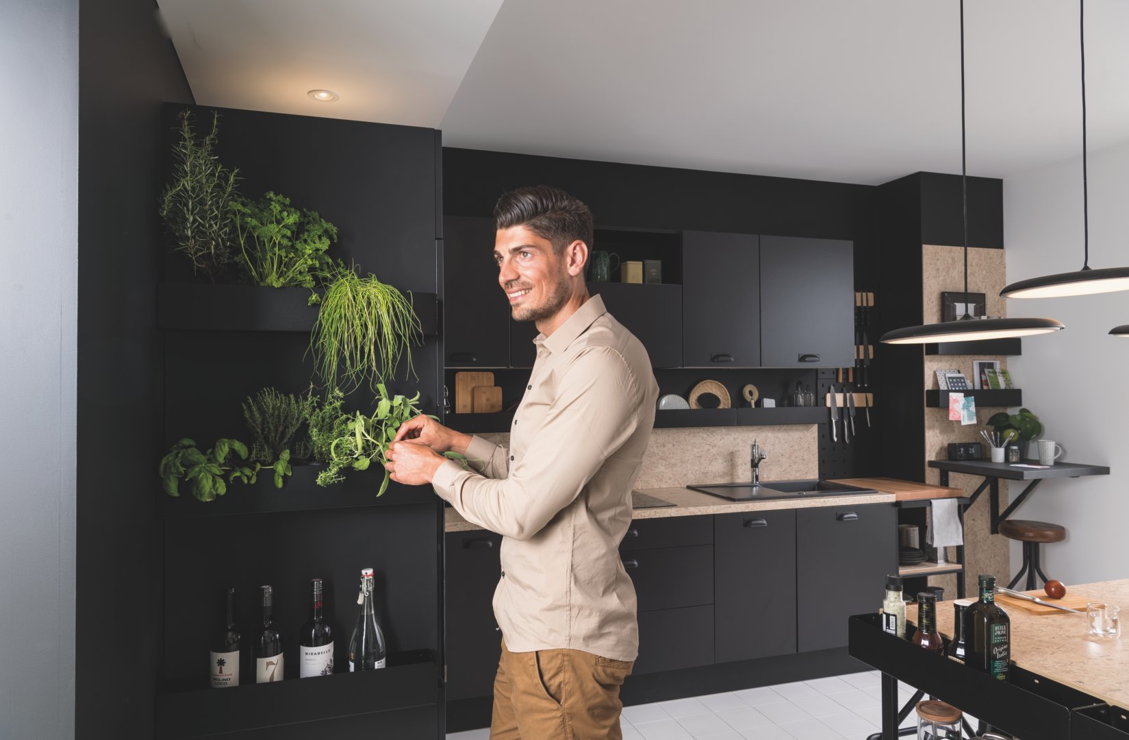 cuisine noire plantes