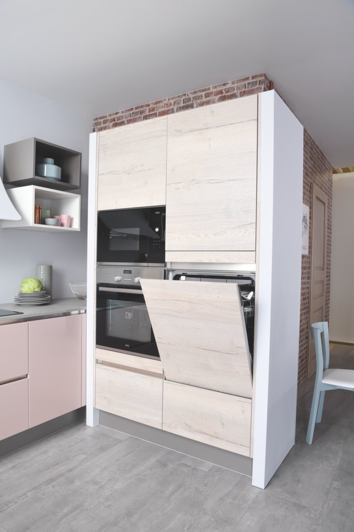 Lave vaisselle en hauteur intégrable