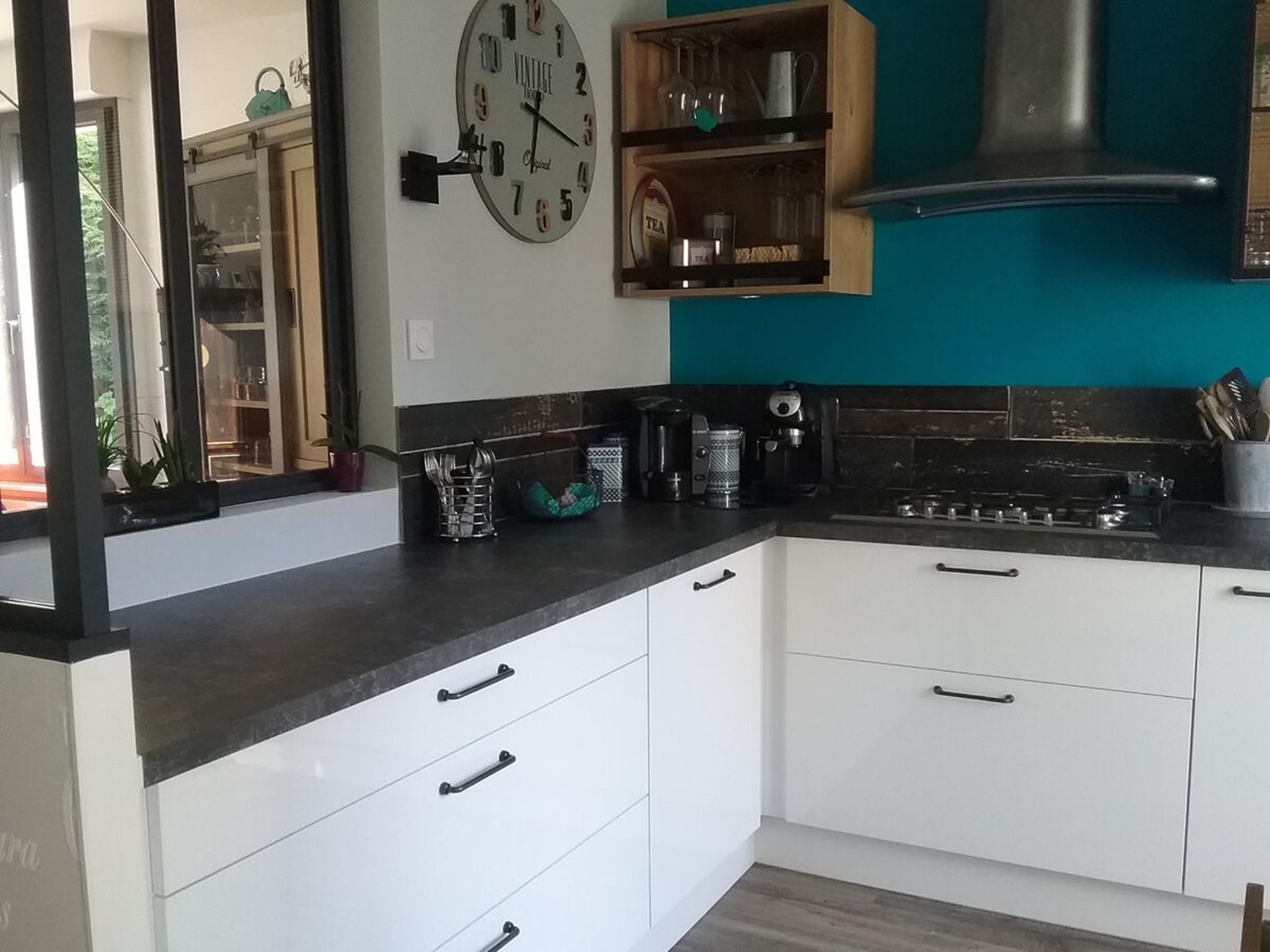 Cuisine avant-après sur mesure Light Blanc Brillant