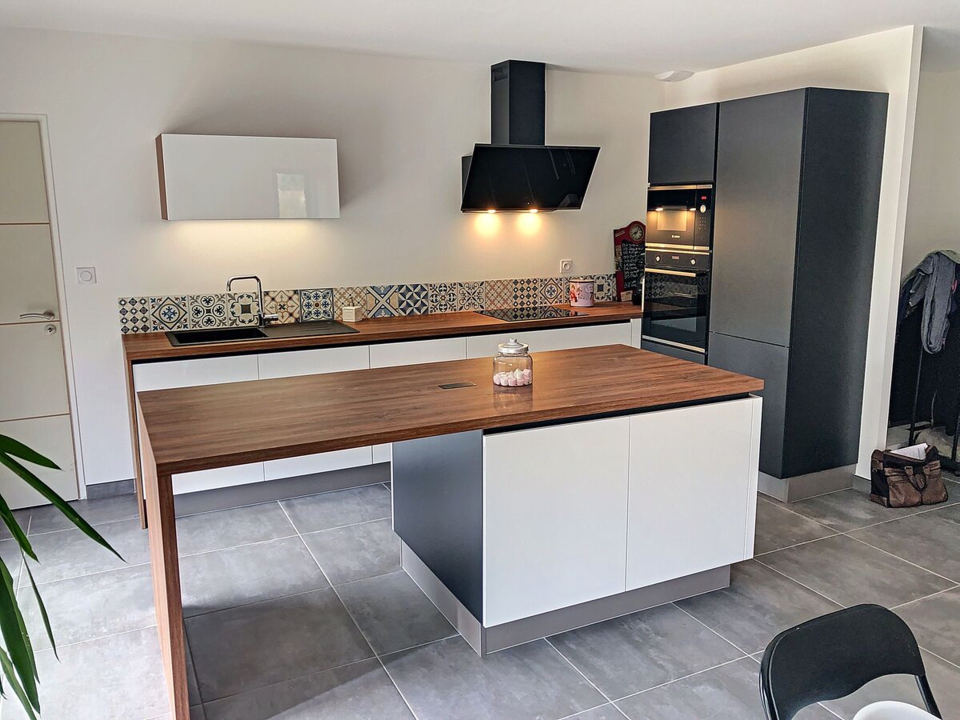 Cuisine équipée sur mesure Light Blanc Brillant & Trend Ombre Soft