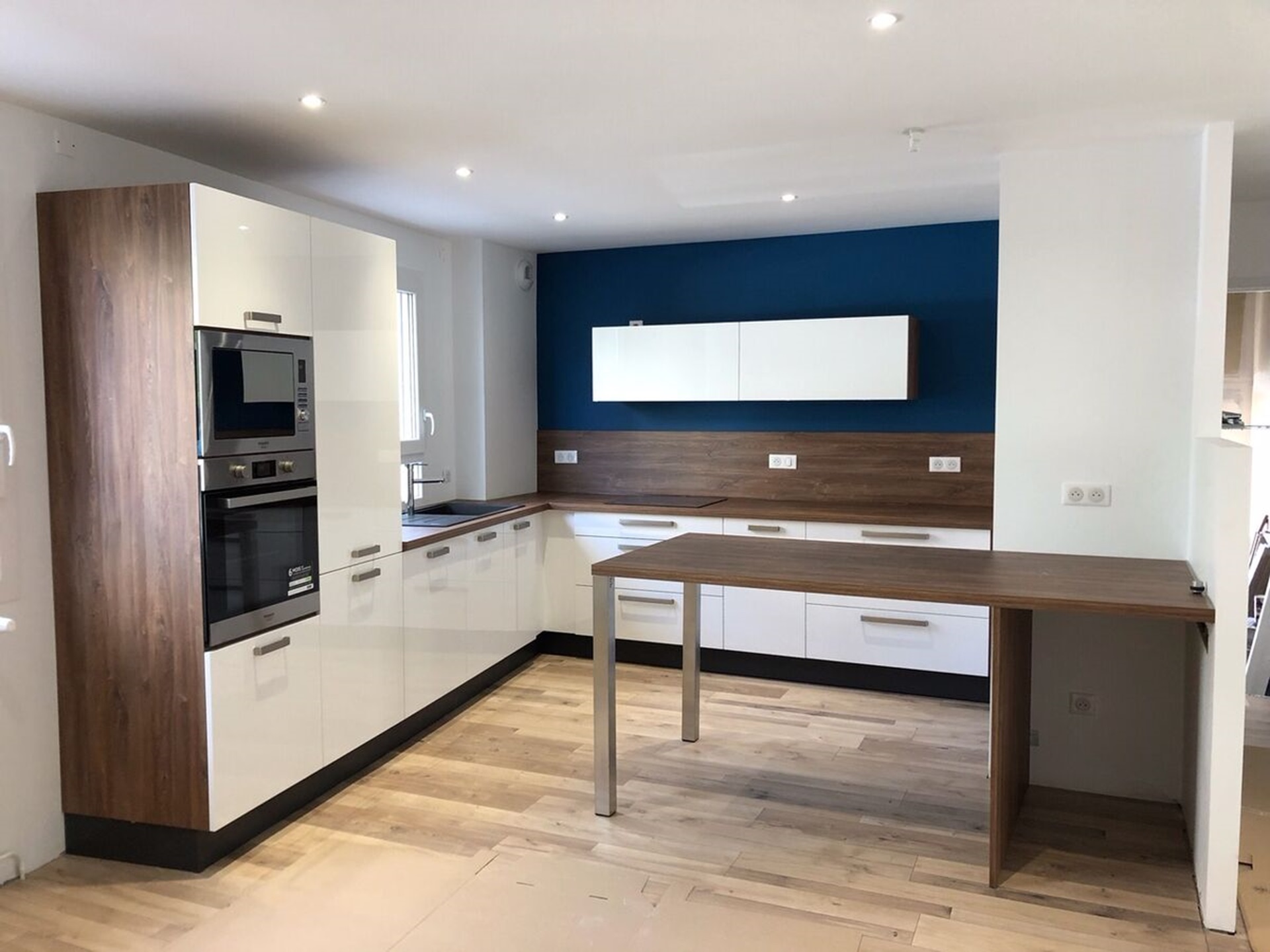 Cuisine équipée sur mesure Light Blanc Brillant