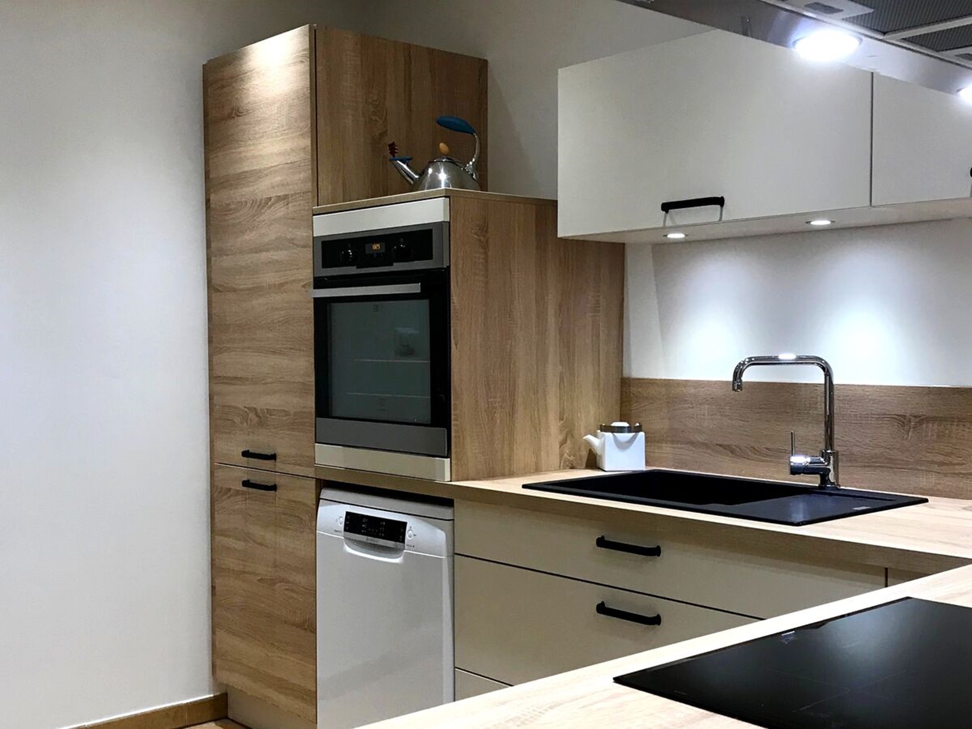 Cuisine avant-après sur mesure Trend Pannacotta Mat