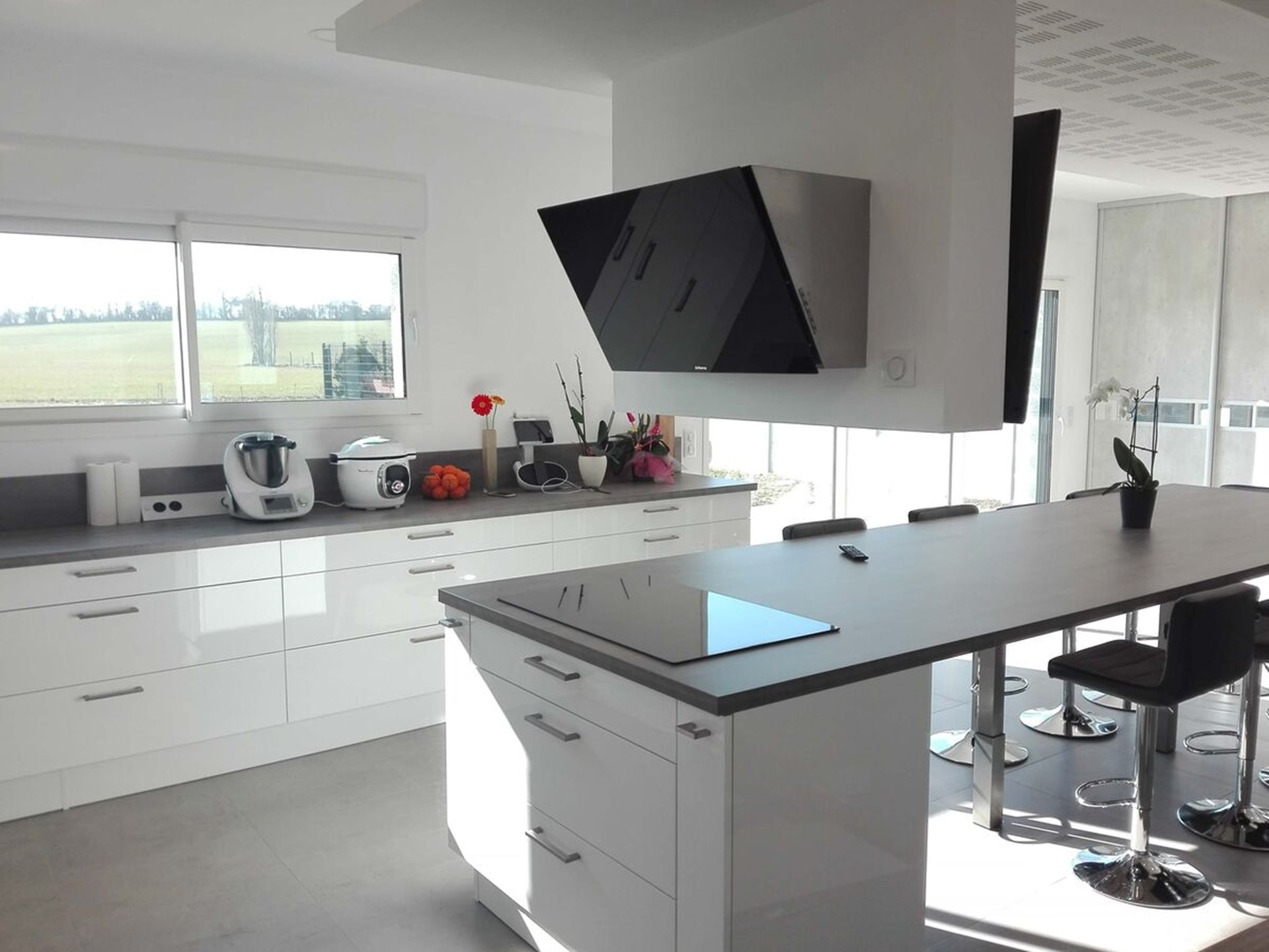 Cuisine avant-après sur mesure Light Blanc Brillant