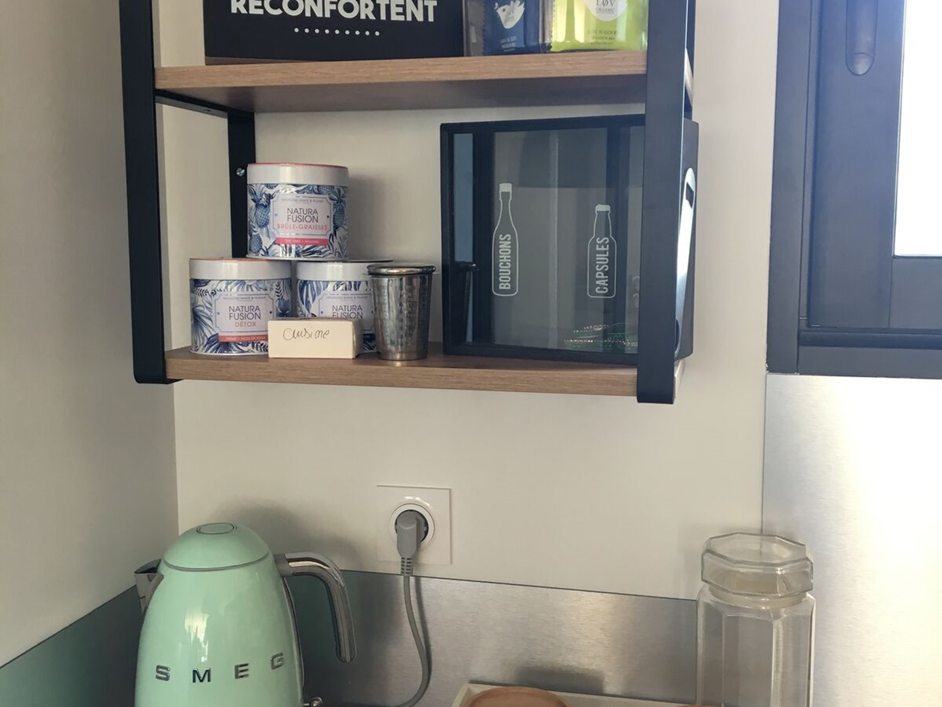 Rénovation cuisine équipée sur mesure Label Métal Brossé