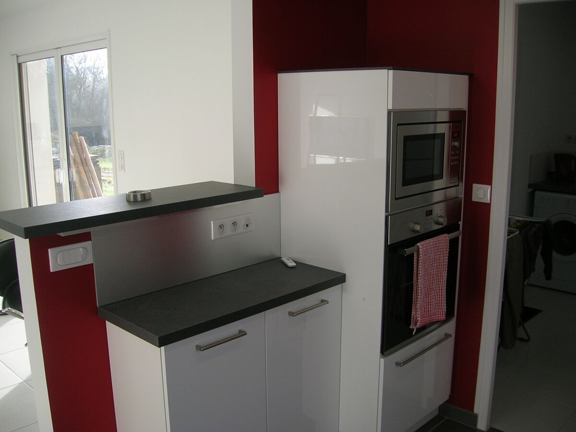 Cuisine avant-après sur mesure Light Blanc brillant