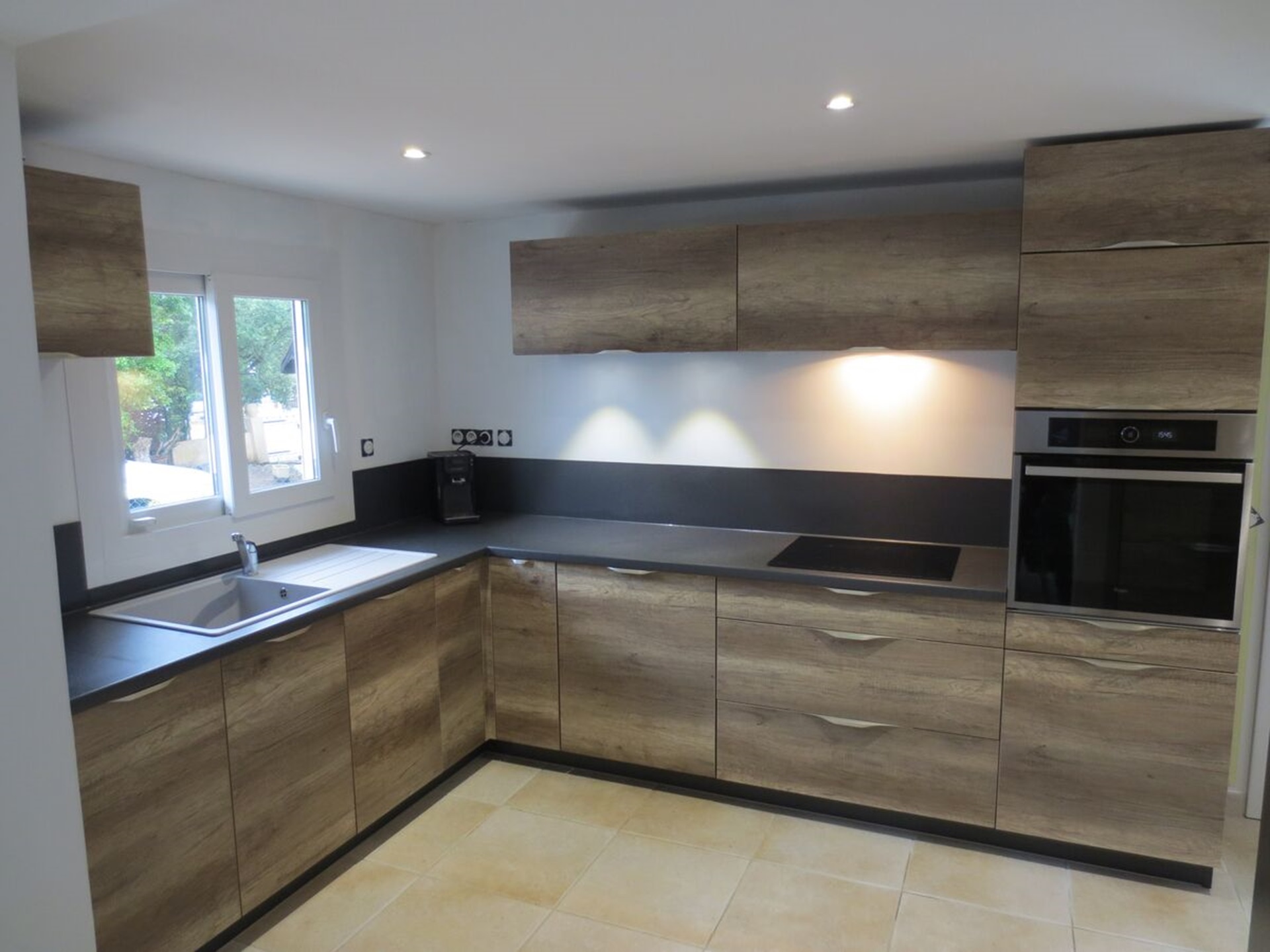 Cuisine équipée sur mesure Trend + Winoka