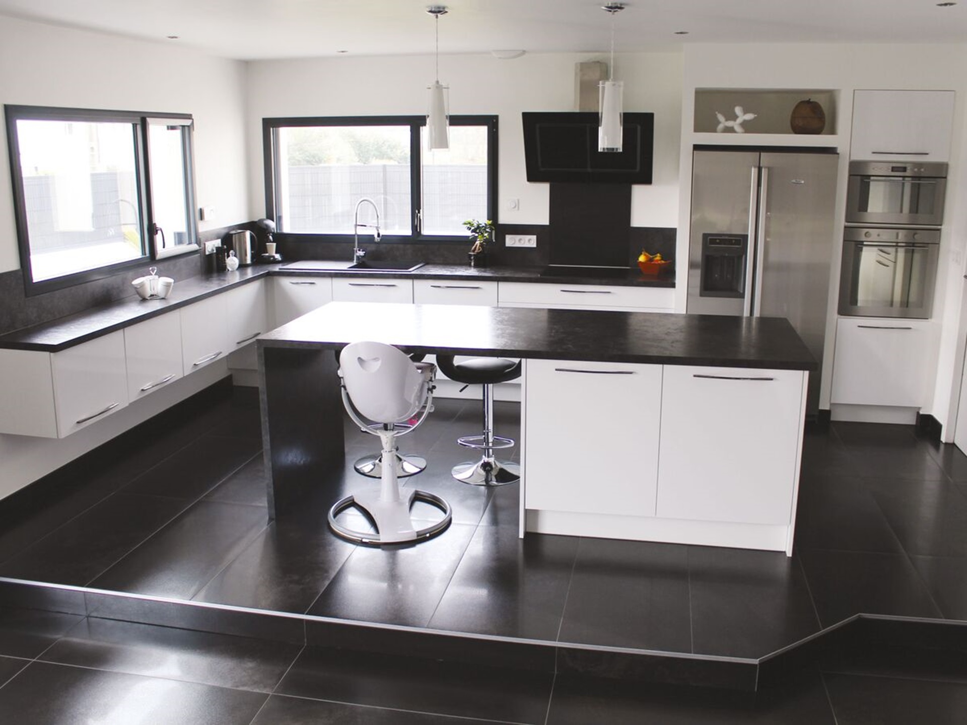 Cuisine équipée sur mesure Light Blanc brillant