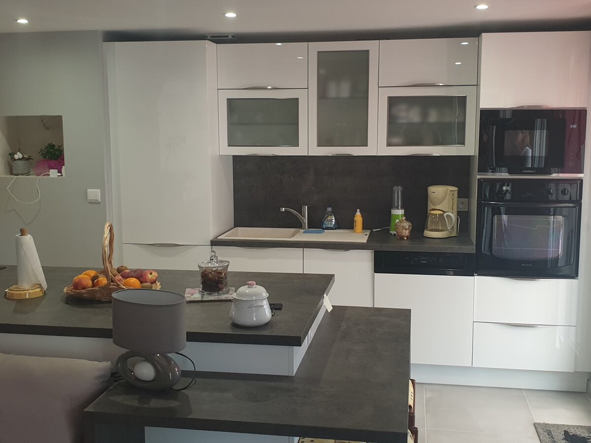 Cuisine équipée sur mesure Light Blanc Brillant