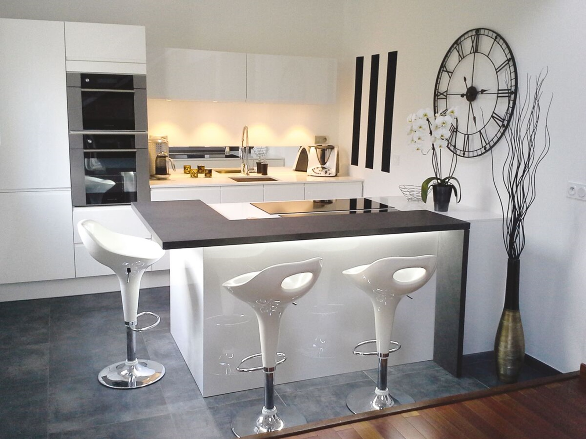 Cuisine équipée sur mesure Pure Brillant Blanc Brillant