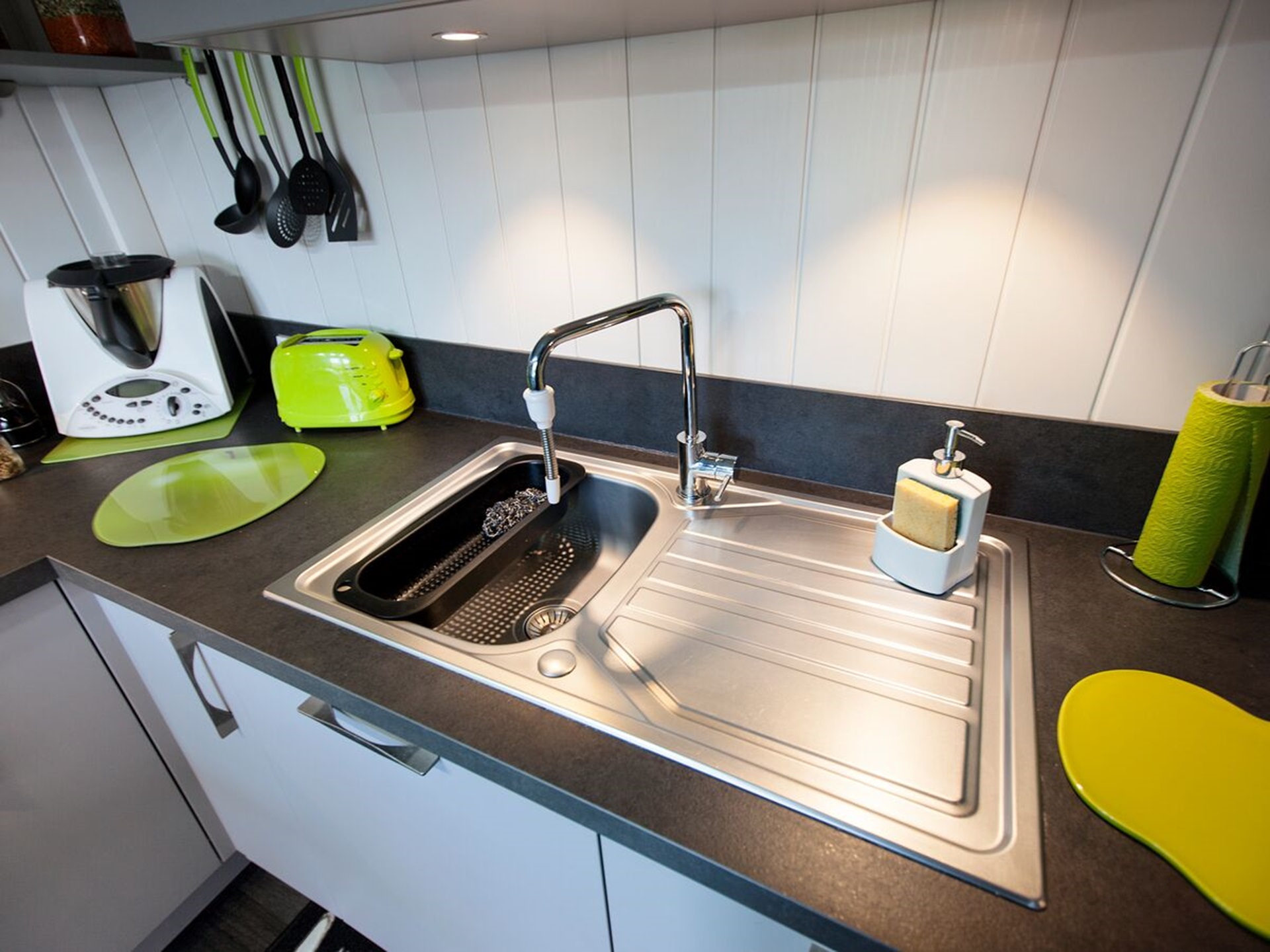 Cuisine avant-après sur mesure Trend + Gris minéral