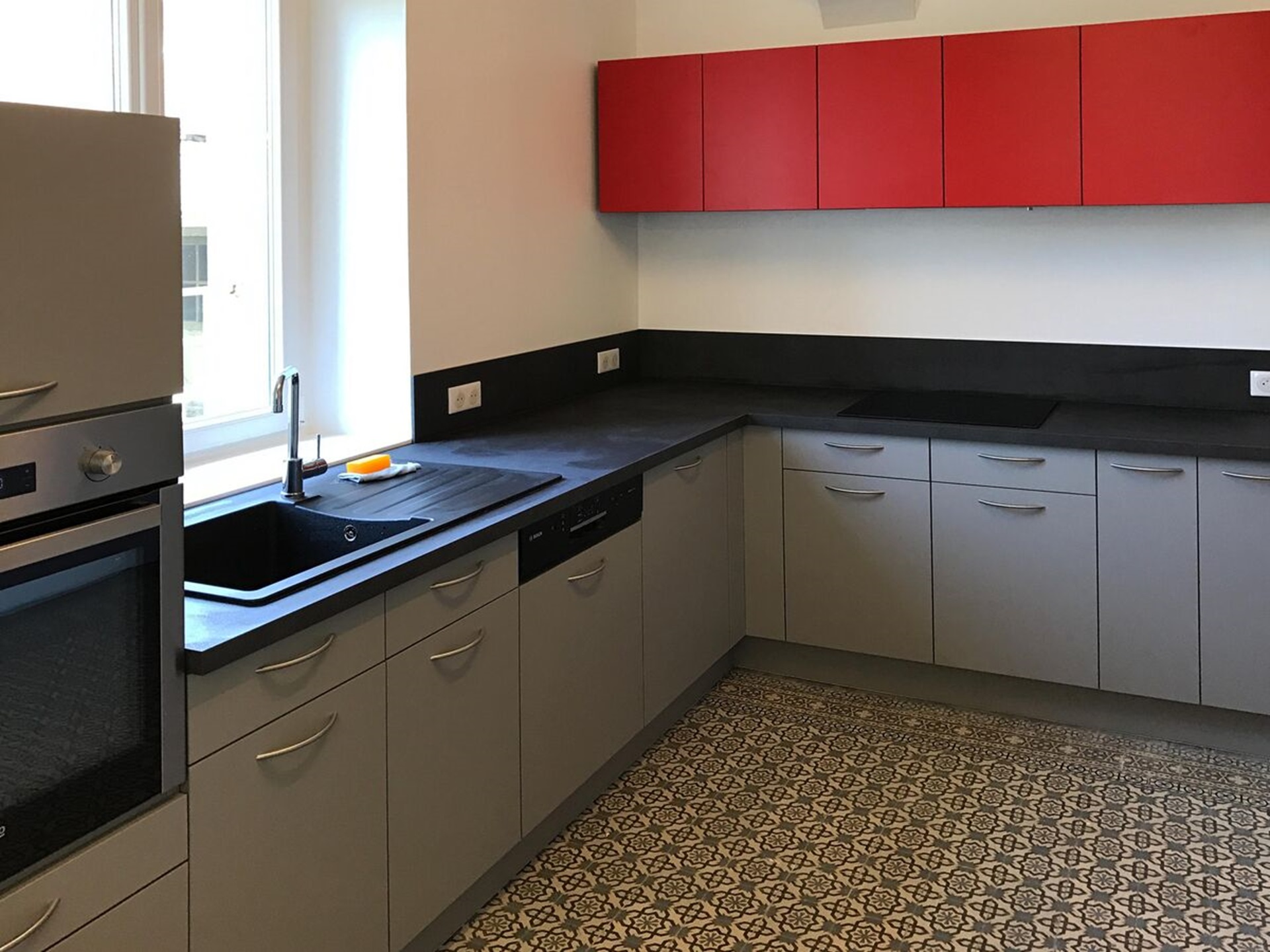 Cuisine équipée sur mesure Trend + Gris minéral