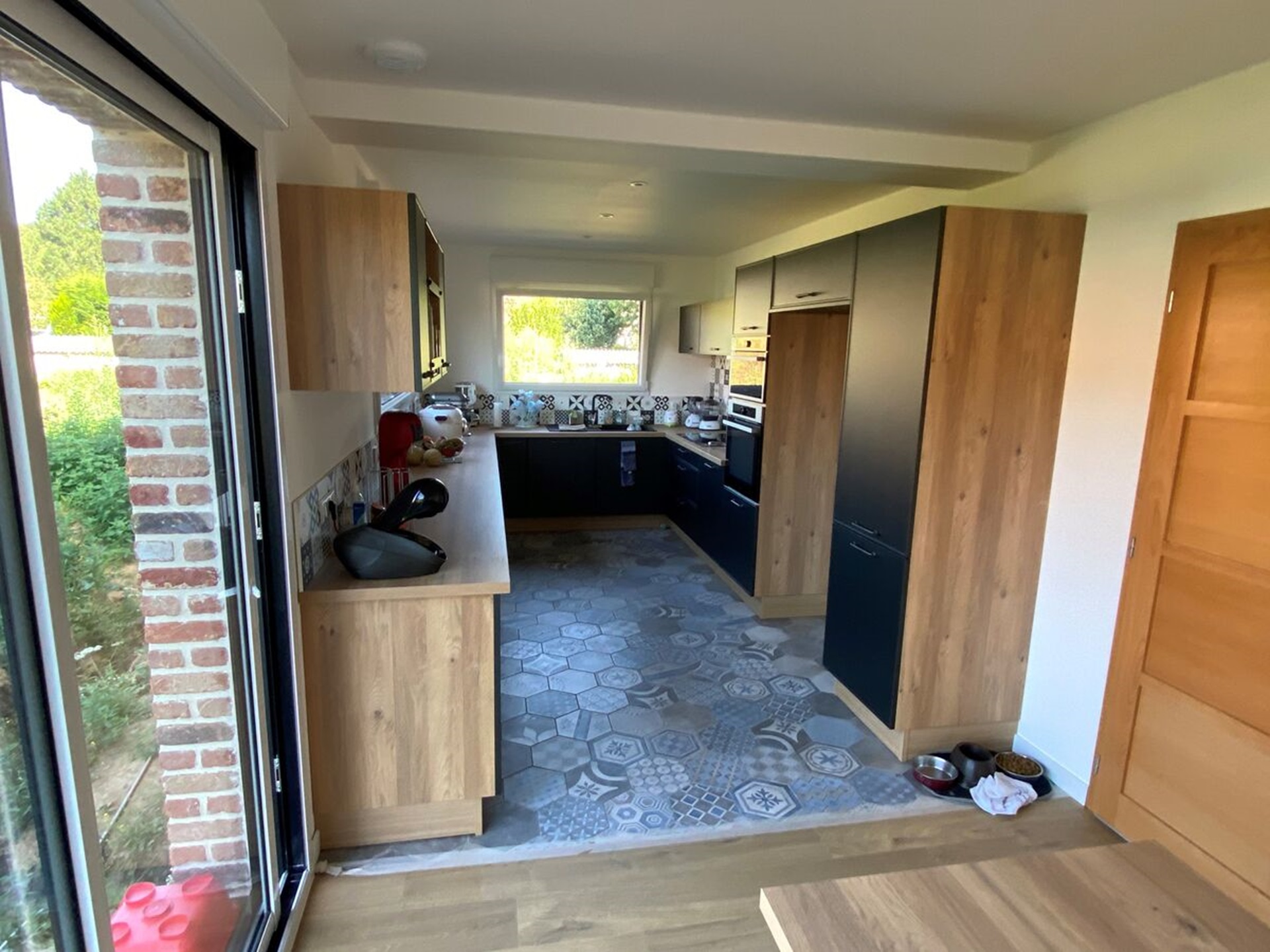 Cuisine avant-après sur mesure Square Laqué Métal