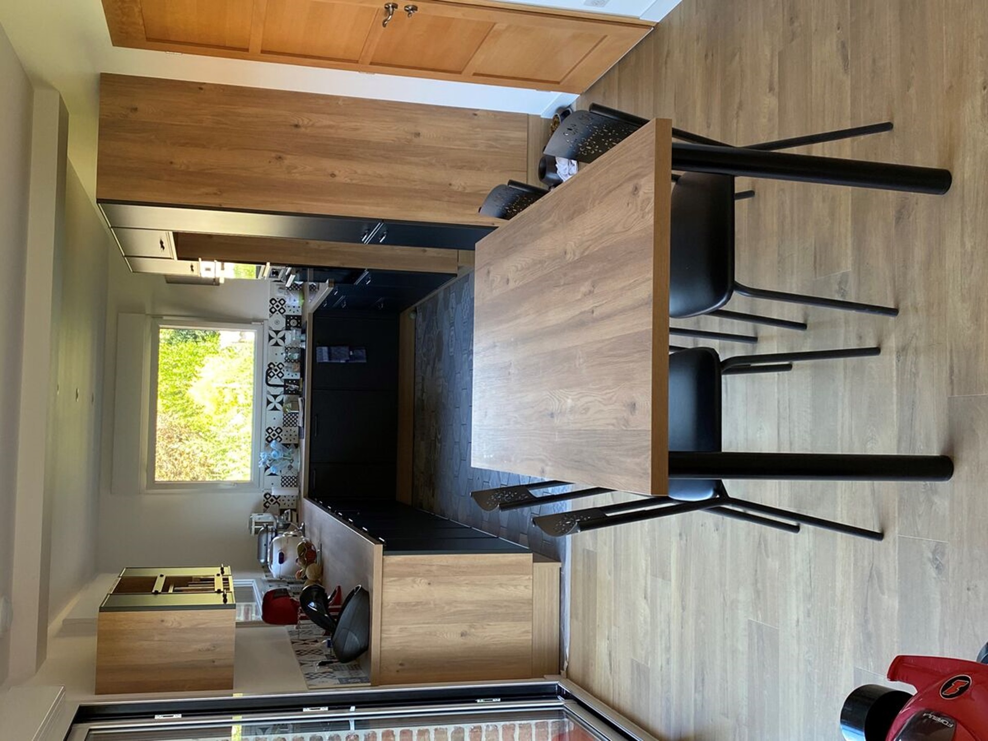 Cuisine avant-après sur mesure Square Laqué Métal