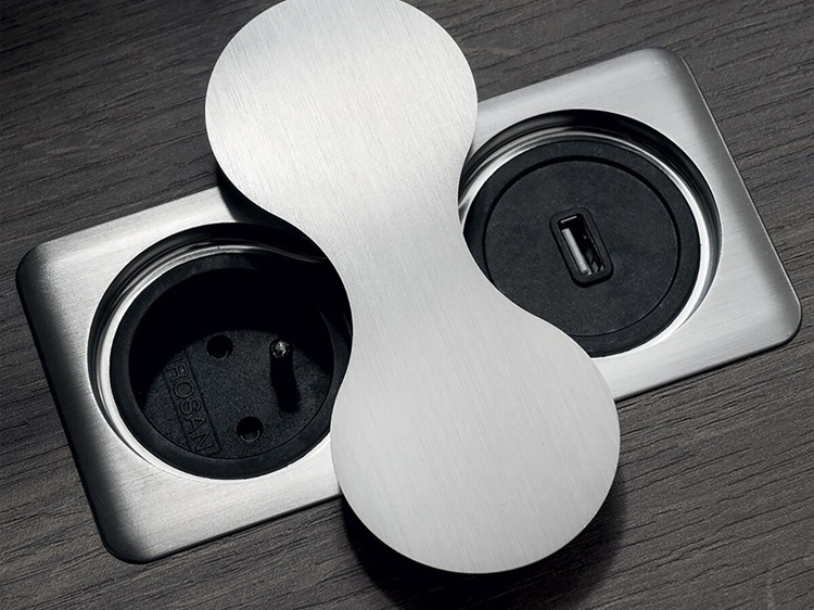 Prise Plan de travail