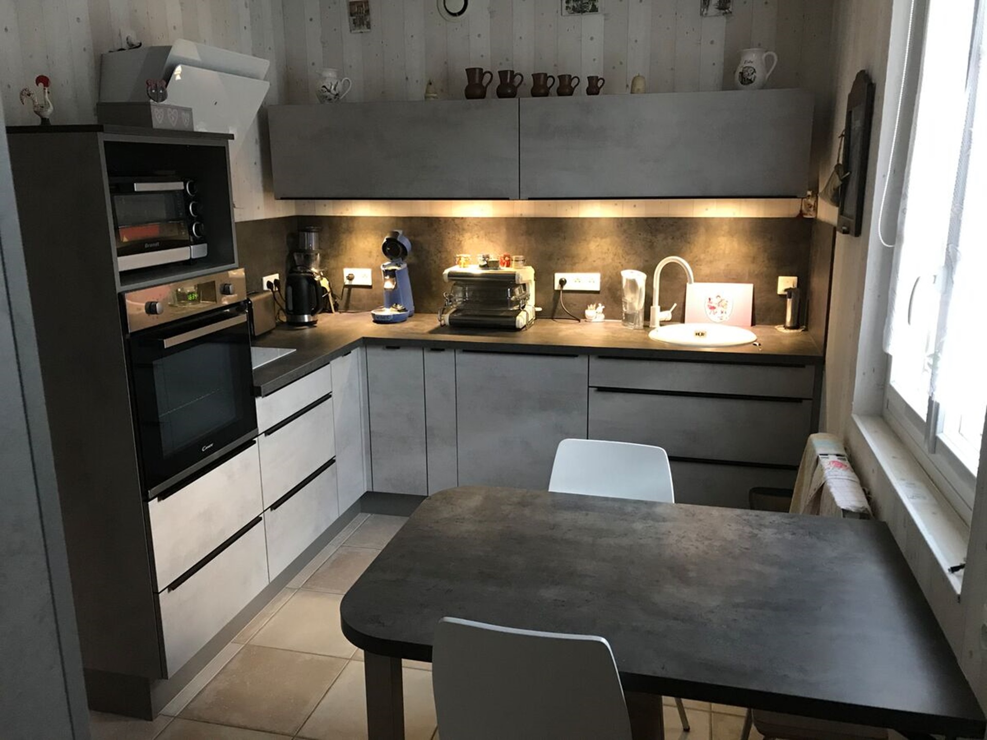 Cuisine équipée sur mesure Trend Béton Clair